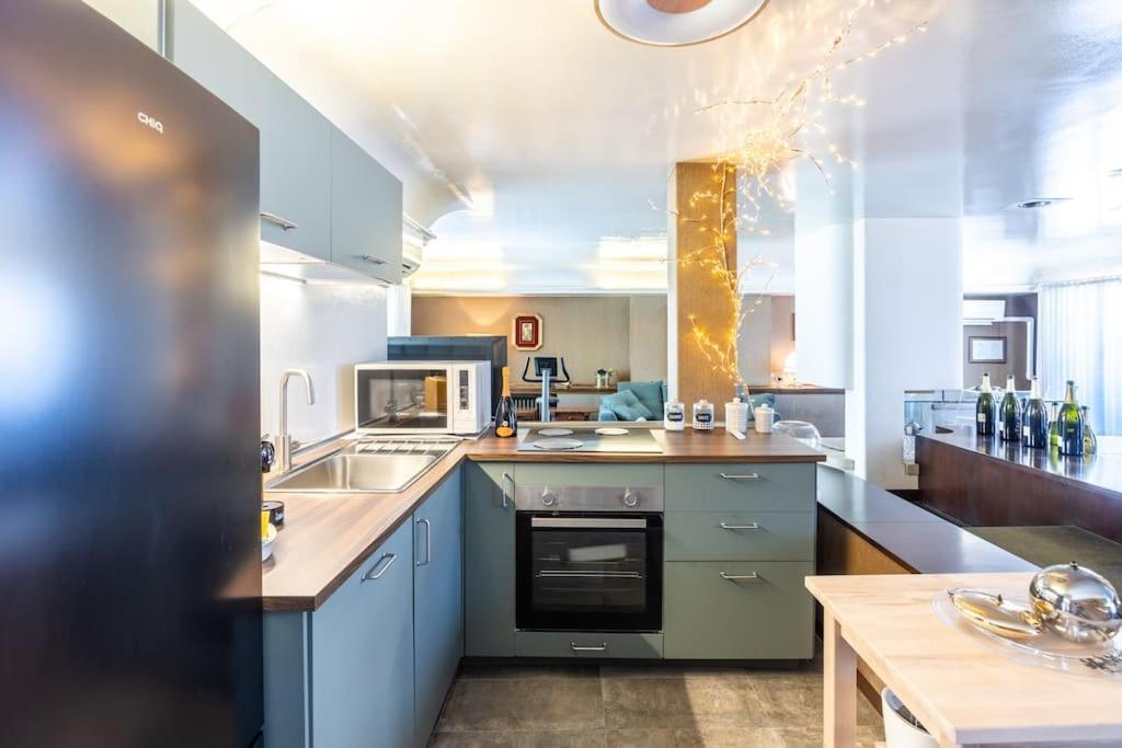 Apartment Attico Di Lusso Con Terrazzo A 10 Minuti Dal Duomo Milan